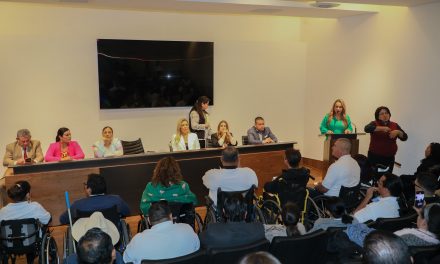 Inaugura Congreso de Sonora Primer Parlamento de Personas con Discapacidad